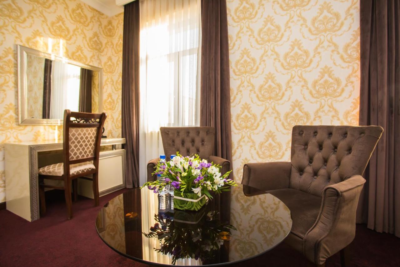 Hotel Grand Capital Tashkent Exterior foto