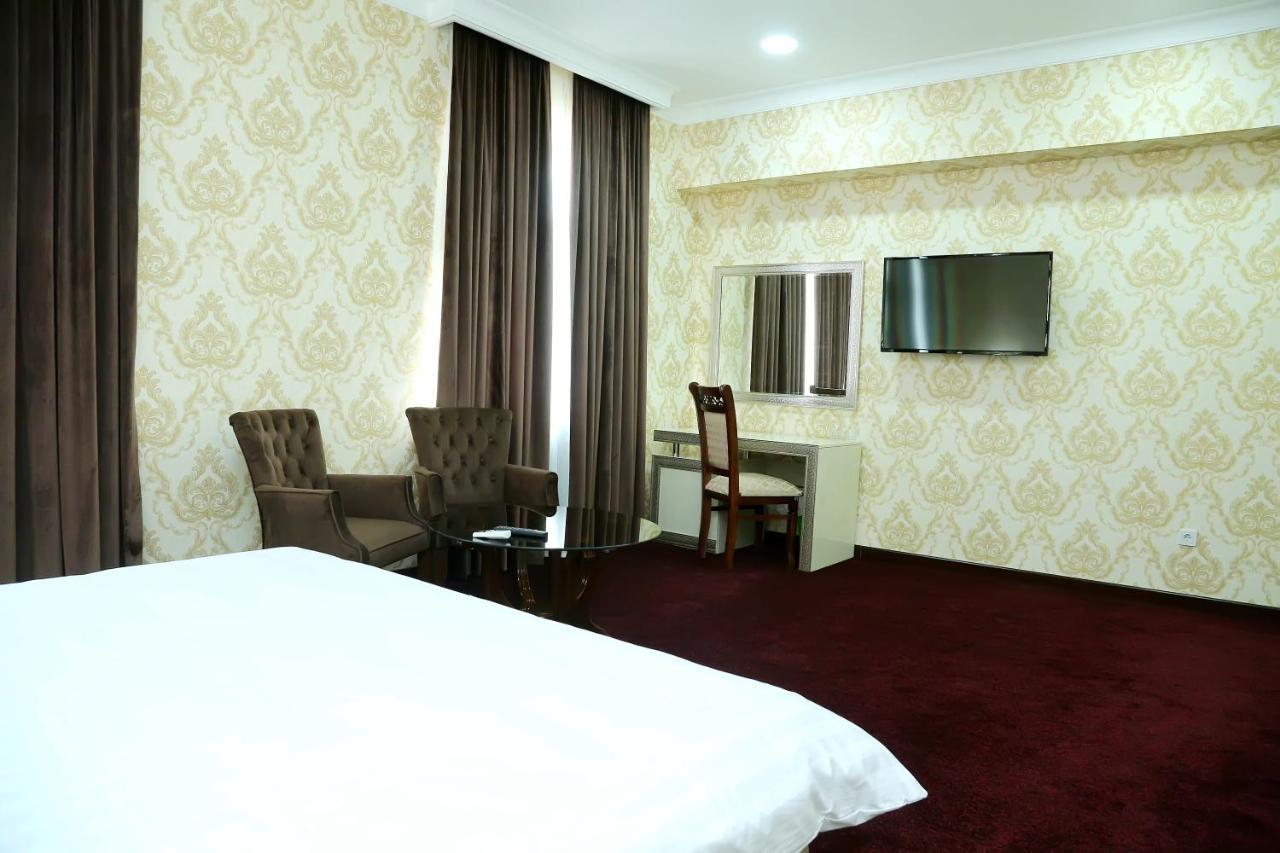 Hotel Grand Capital Tashkent Exterior foto